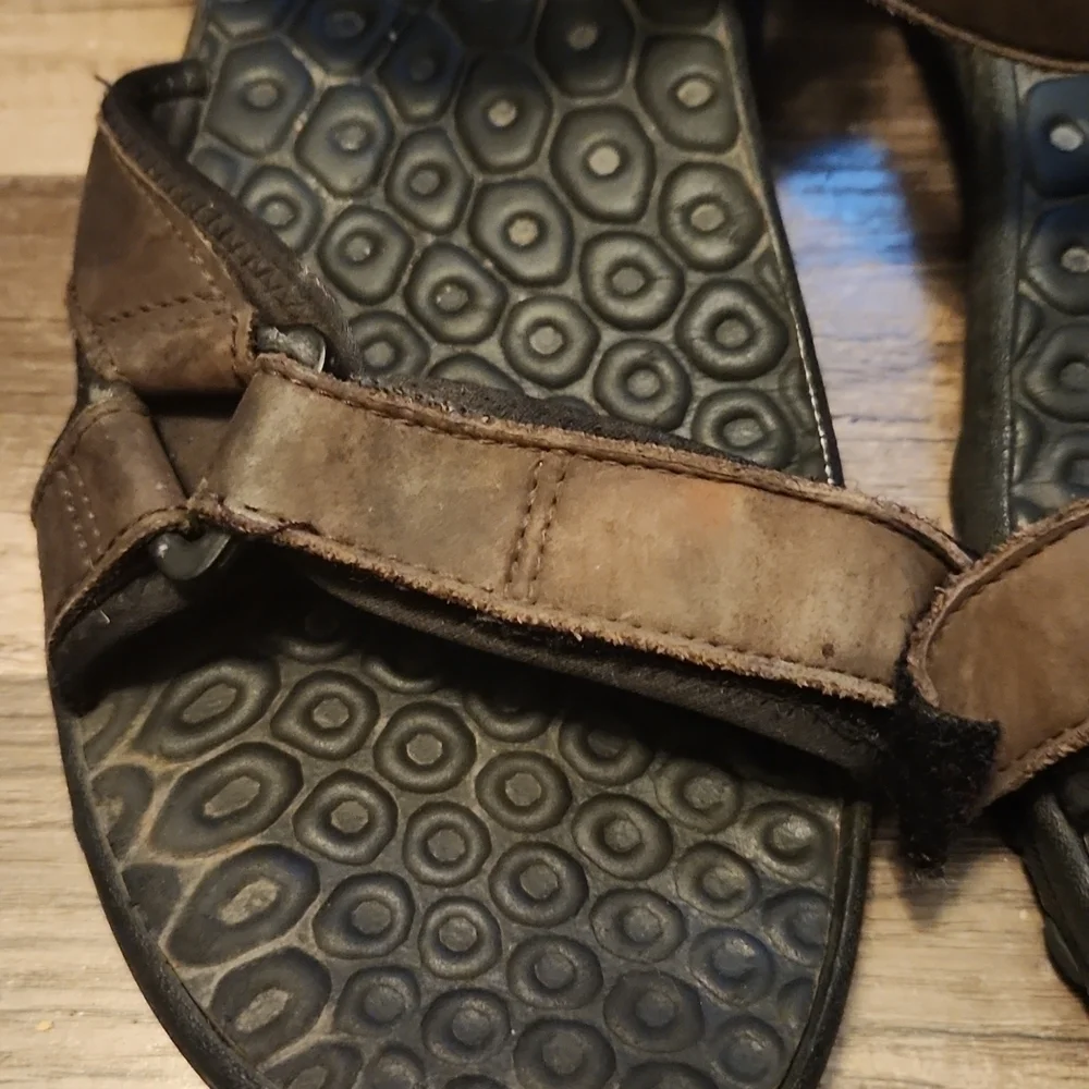 MAGELLAN Outdoors Brown Sandals  Mens Size 13